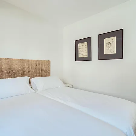 Unique Homes - Adults Only