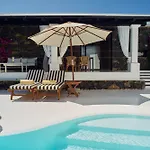 Unique Homes - Adults Only