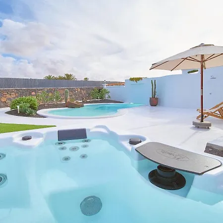Vila Unique Homes - Adults Only