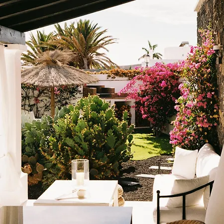 Villa Unique Homes - Adults Only Lajares