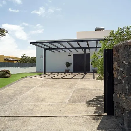 Unique Homes - Only Adults Villa *