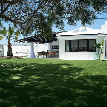 Villa Unique Homes - Only Adults Lajares