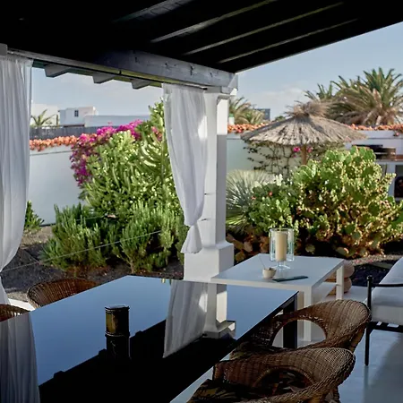 Villa Unique Homes - Adults Only Lajares