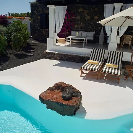 Unique Homes - Adults Only Villa *