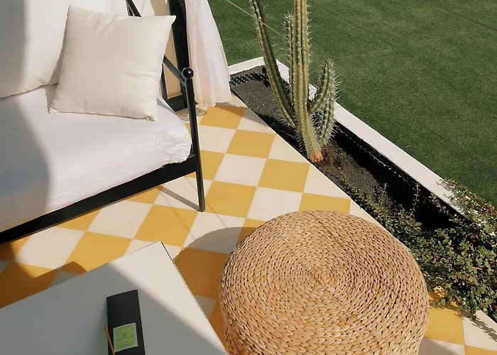 Unique Homes - Adults Only