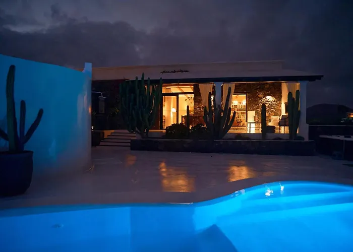 Unique Homes - Adults Only Villa *